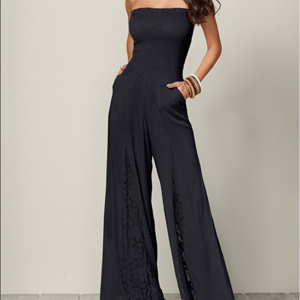 VENUS strapless jumpsuit with lace